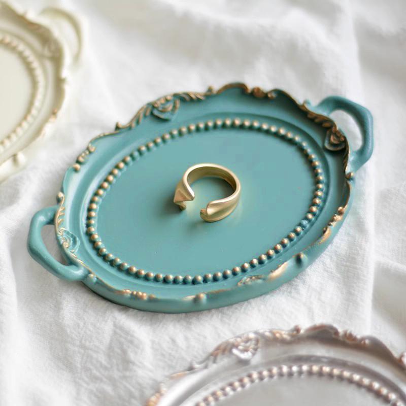 European Retro Storage Tray Resin Candle Jewelry Earrings Display Jewelry Storage Decoration Tray Resin Dish Plate Photo Props
