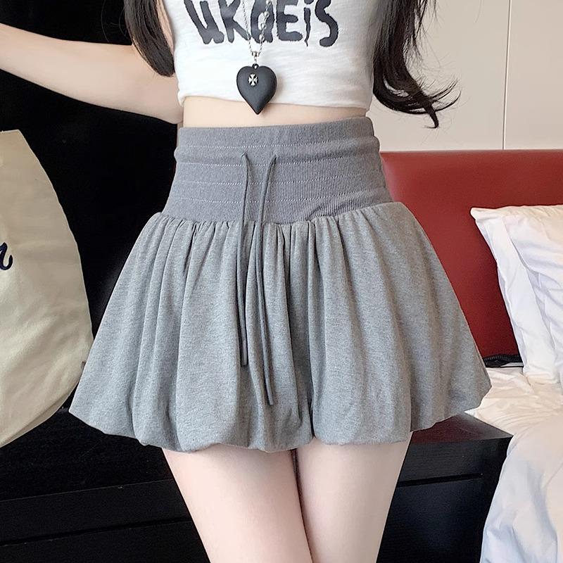 

Women s Autumn High Waist White Floral A-line Skort: Petite Spicy Girl Super Short Sports Skirt with Fluffy Flower Bud Design M