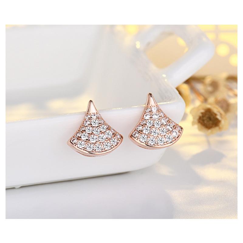 Full Diamond Small Skirt Fan Design Silver Needle Earrings For Women