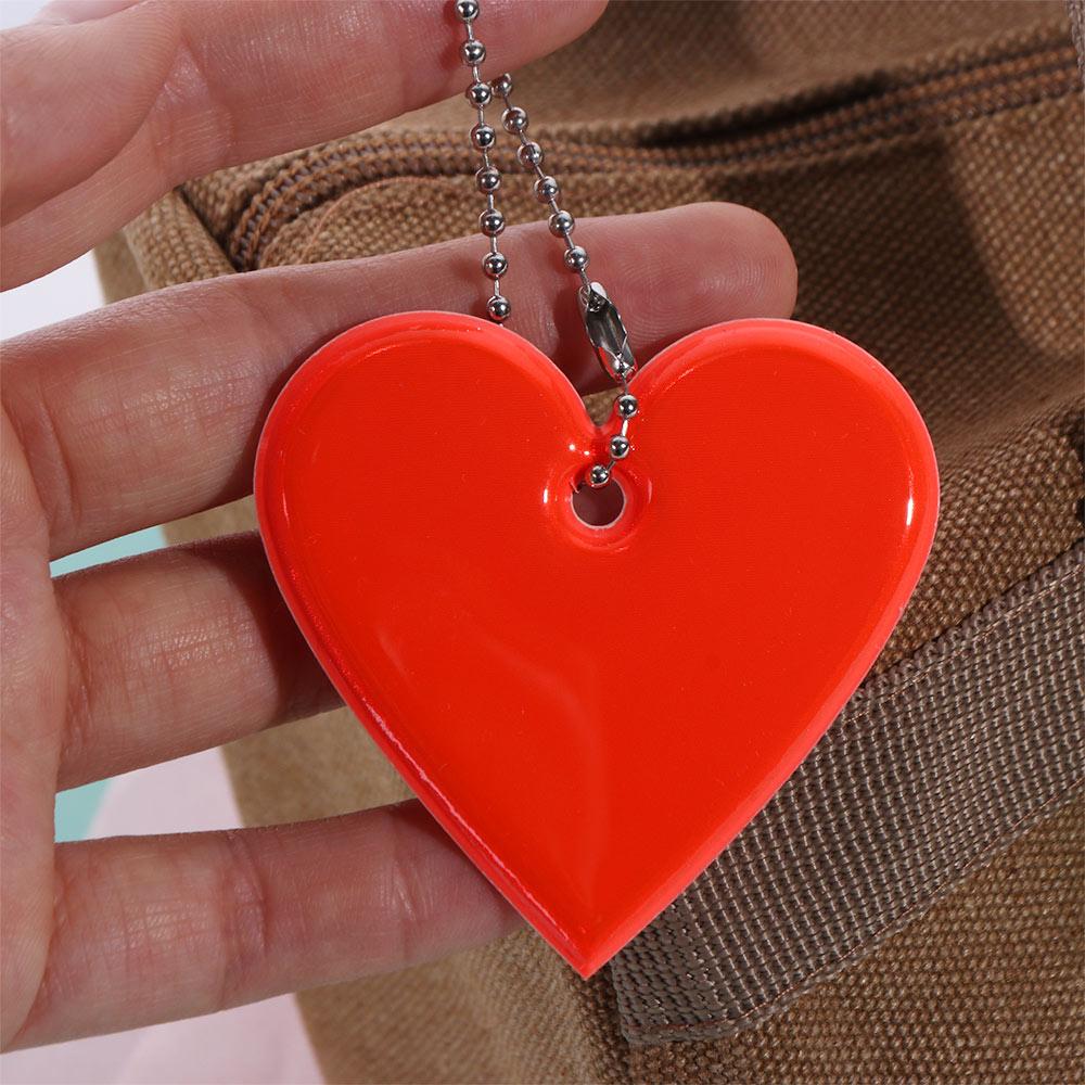 High Visible Reflective Pendant PVC Material Heart Shap Keychain Reflector Keyrings Jackets