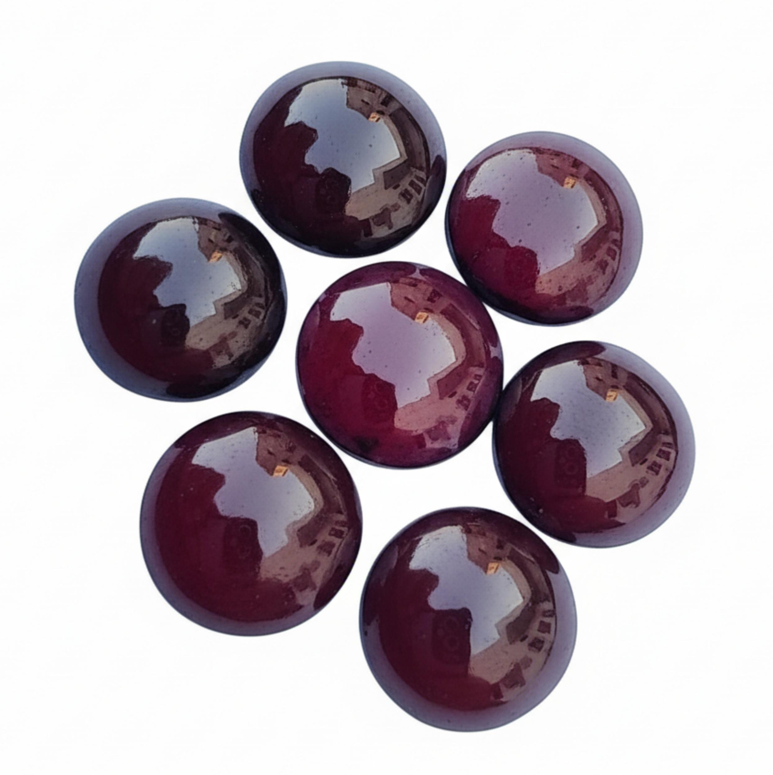 

Темно-червоні гранатові кабошони, круглі поліровані гранатові камені, якість ААА 14mm червоний