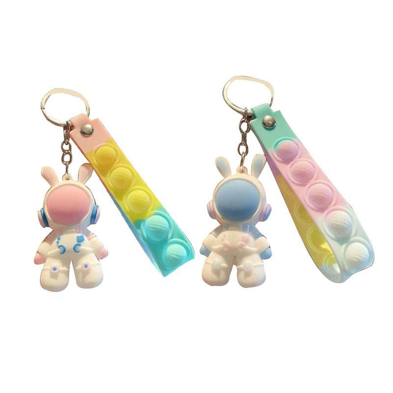 Милый брелок в форме кролика — фото 3