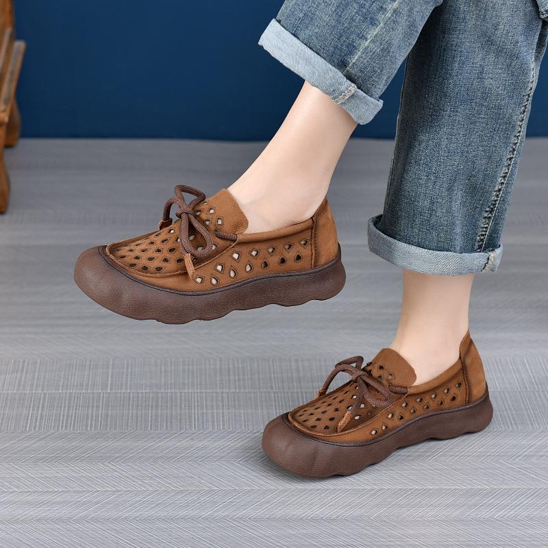 The first layer of cowhide retro hole shoes women's spring and summer new hollow breathable leather casual soft-soled sandals