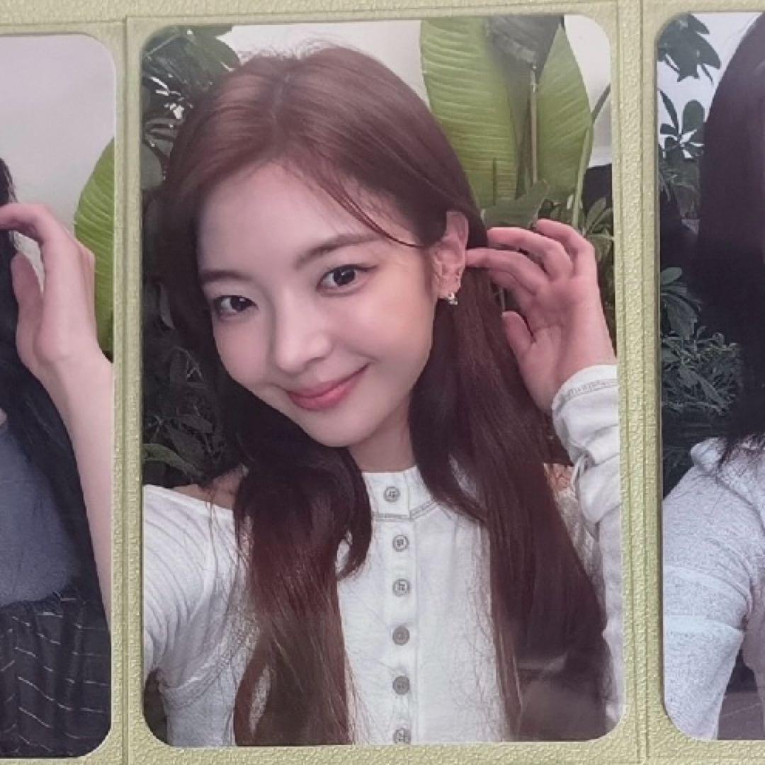 

[USED] ITZY Leah GOLD musickorea Pre-order Exclusive Bonus Trading Card