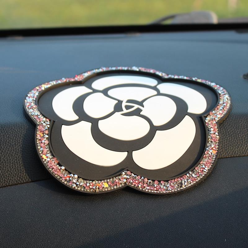 Diamond Mountain Camellia Carter Circuit Anti-Slice Cathema Creative Jewelry Silicon Car Products