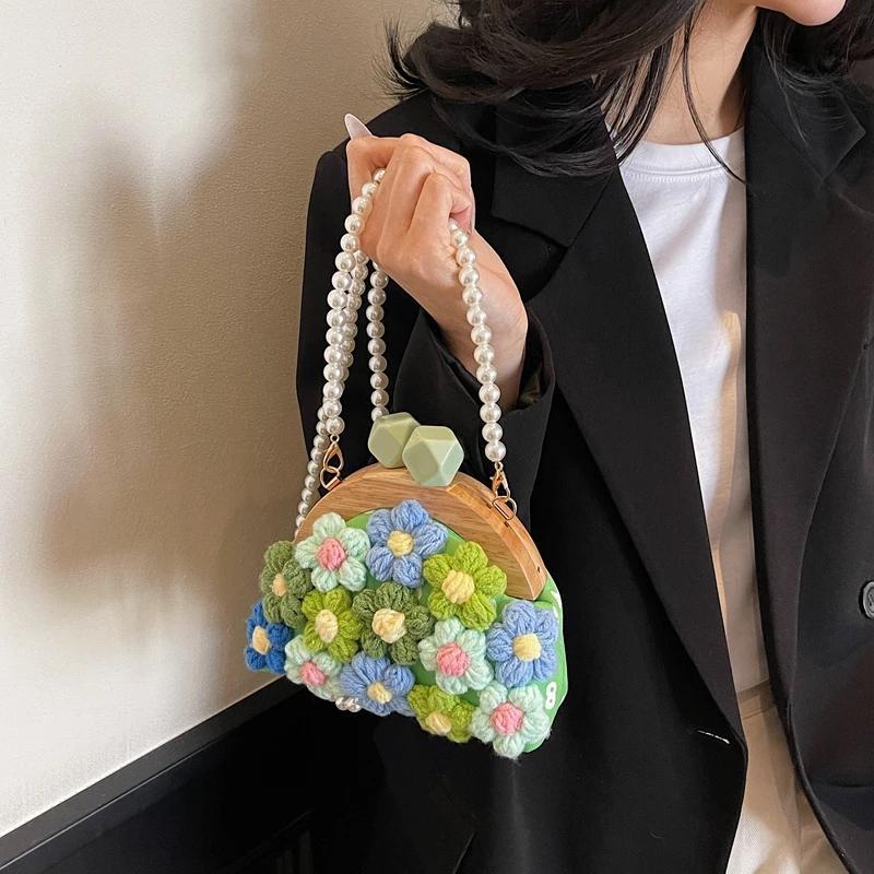 Retro Wooden Clip Purse Handbag Fashion Crochet Bag For Women Trend Simulation Pearl Chain Crossbody Bag Lady Knitting Handbag Purse