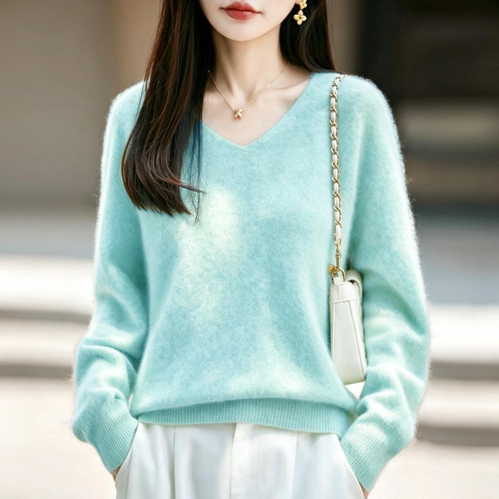 Seamless Brushed Knitted Wool Sweater for Women with V-neck, Loose Fit, Long-sleeved Top