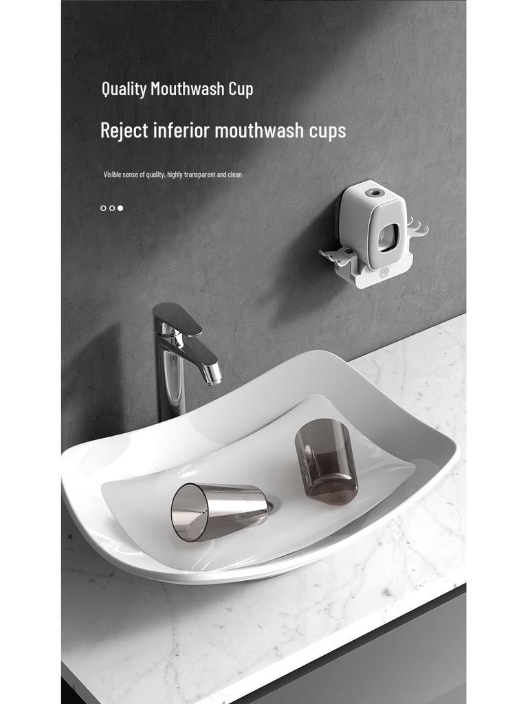 Chytrý UV držák na zubní kartáčky a automatický dávkovač zubní pasty s dvojitými kelímky