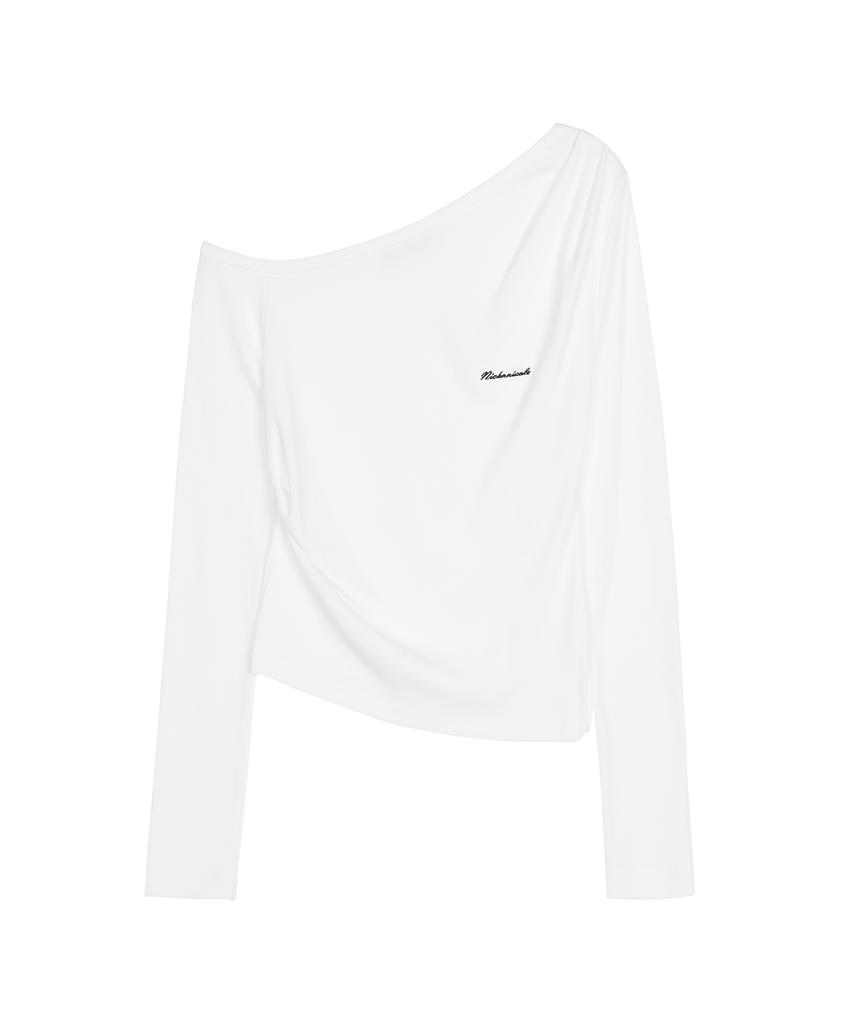 NICK&NICOLE Diagonal Off Shoulder Top_Ivory