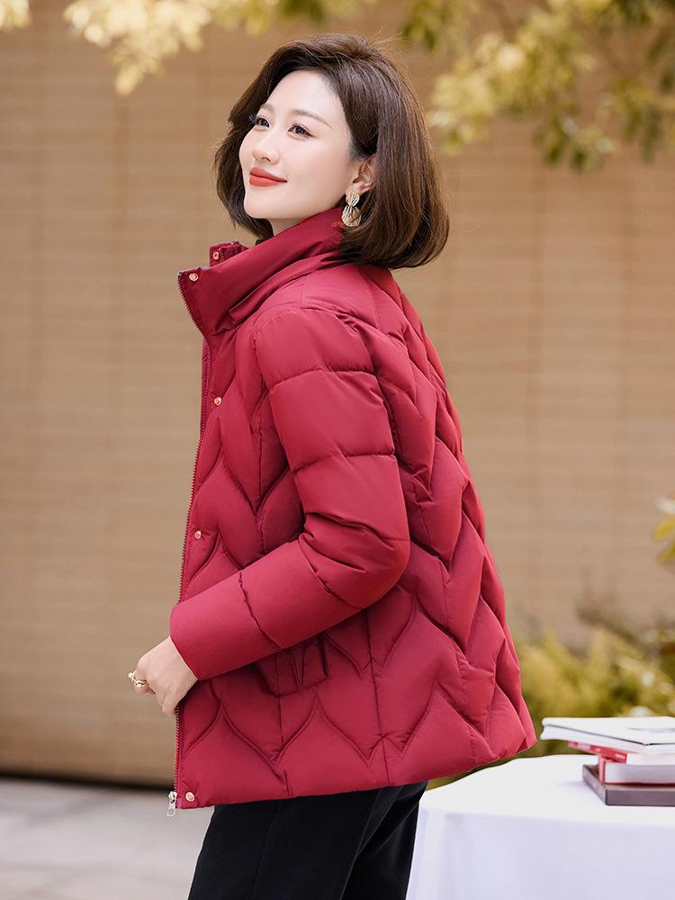Mom's short cotton clothes women's winter hooded thickened middle-aged and elderly loose warm cotton-padded clothes multi-color spot