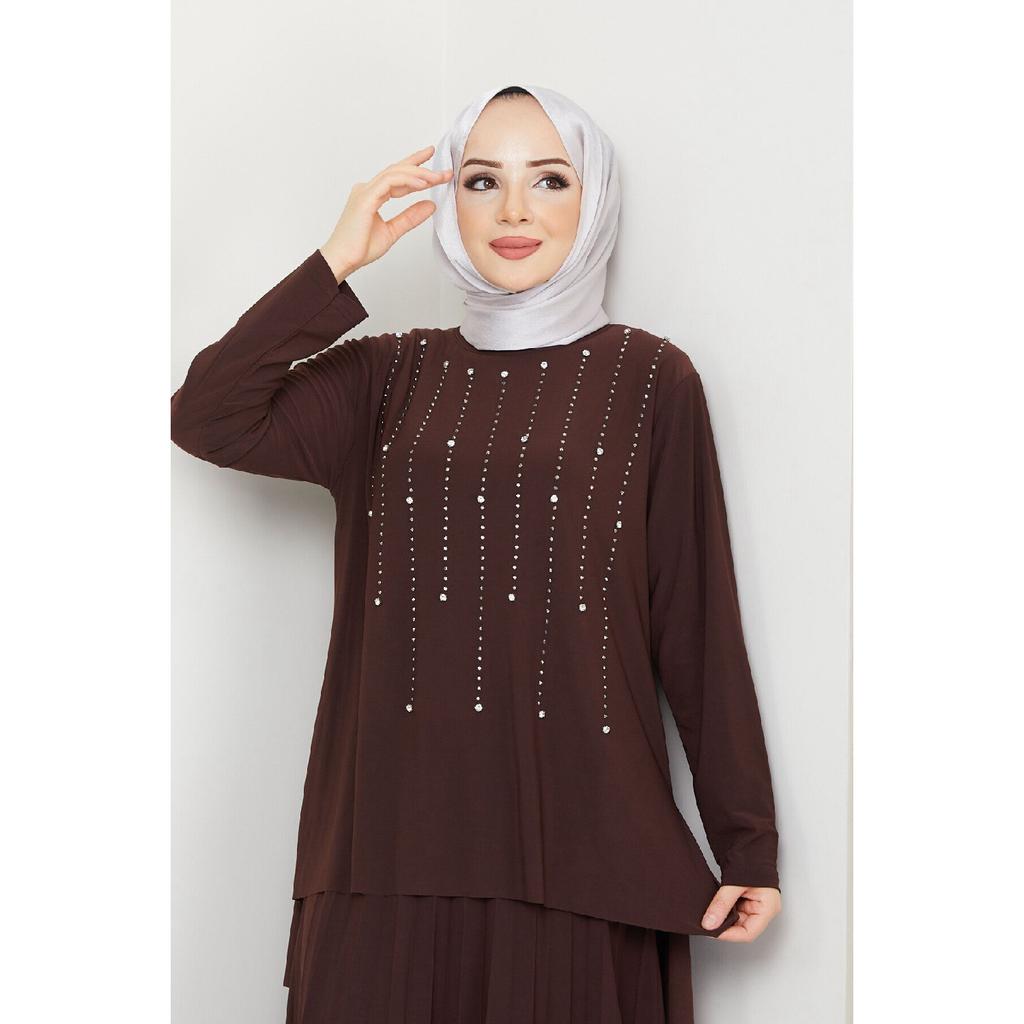 Women's Black Sandy Front Stone Embroidered Blouse Skirt Pleated Double Hijab Skirt Set