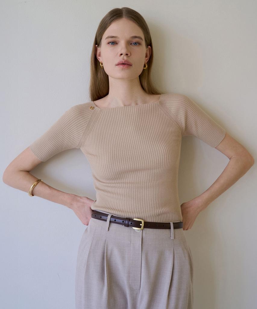 Illoje Two-Way Off-Shoulder Knit (Beige)