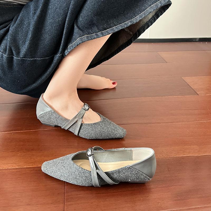 Suede square head thick heel Mary Jane shoes women's spring and autumn new low heel soft sole versatile commuter shoes