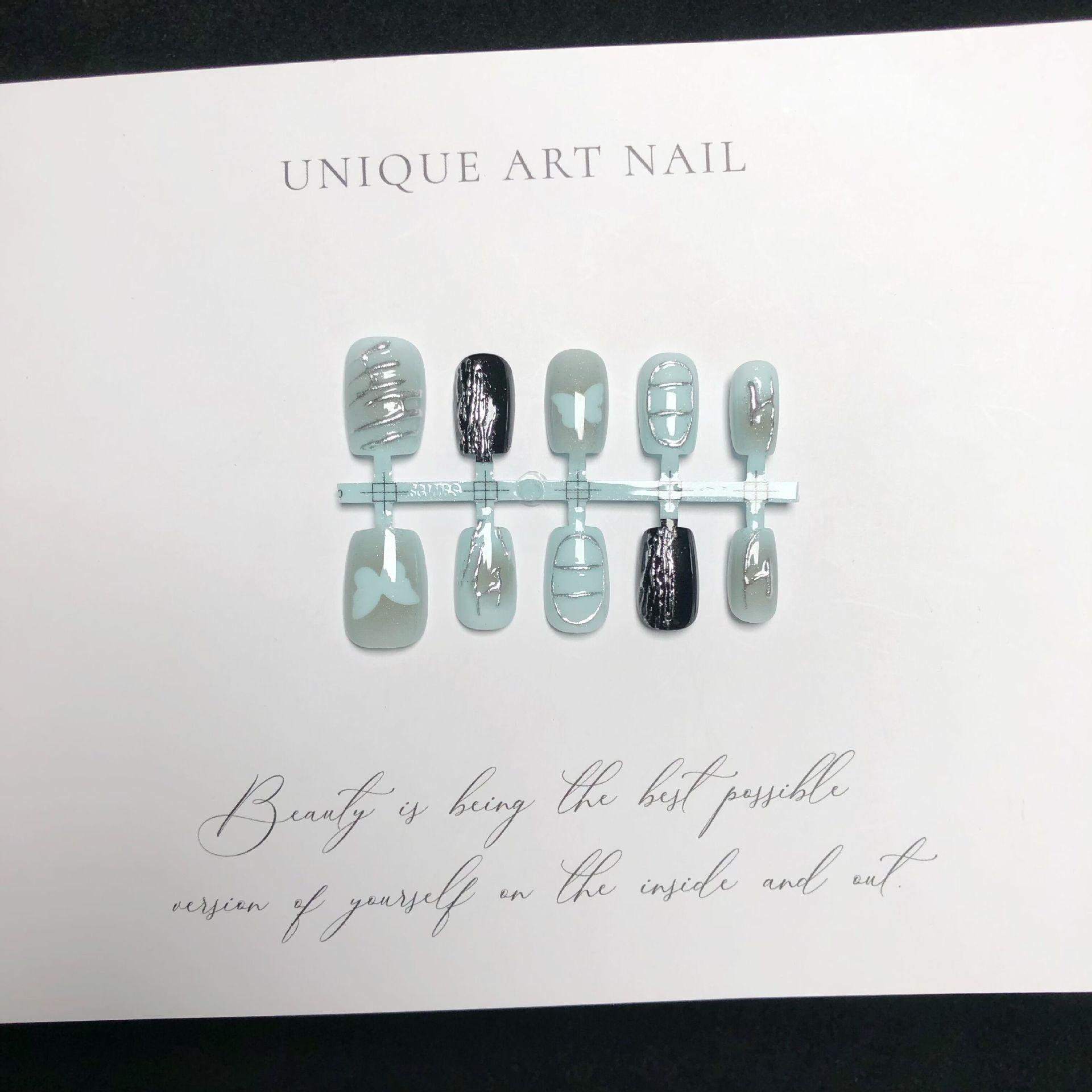 

Haze Blue Smoke Grey Butterfly Wearable Gradient Nails with 3D Gilded Design - Sweet and Spicy Style (30 Pieces)