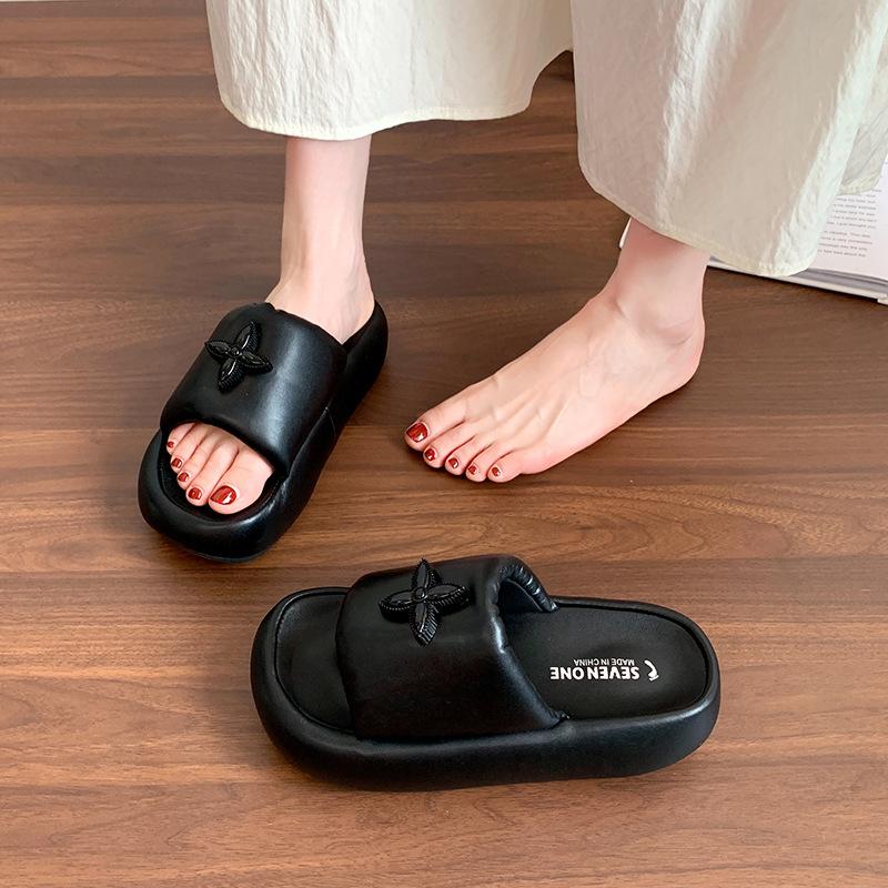 Cross Flower Small Man Increases Height Thick Sole 2025 New Summer Cool Slippers Women's Shoes Wear Leopard Print One-word Slippers
