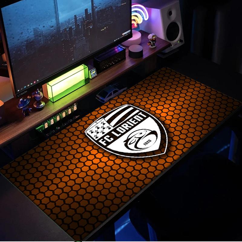 Lorient Crest Design Mouse Pad, Rubber Base, Mouse Pad for Gamers and Office Use, Gaming Desk , Easy To Clean Mat Christmas fan gifts