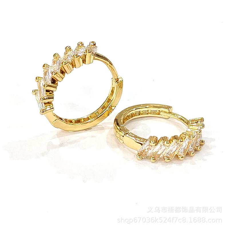 2026 Cross-Border Stylish Copper & Zircon Earrings: Luxurious, High-End, Sweet Japanese-Korean Versatile Accessories Copper Inlaid Zircon Earrings золотой