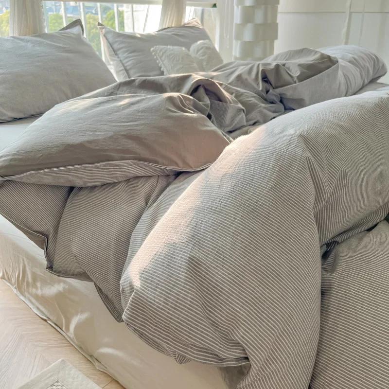 

Fine Stripe Printed Bedding Set Washed Skin Friendly Naked Sleeping Comforter Cover Sets Comfortable Breathable Duvet Cover Kit 1.2m 3pcs set сірий колір