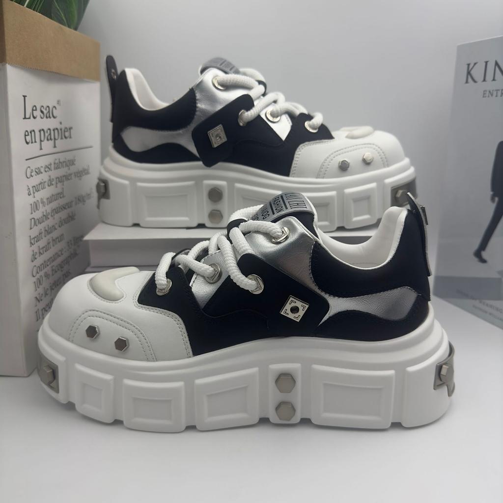 New Designer Men's All Match Thick-soled Causal Shoes Male Retro Flats Moccasins Sports Walking Sneakers Zapatos Hombre