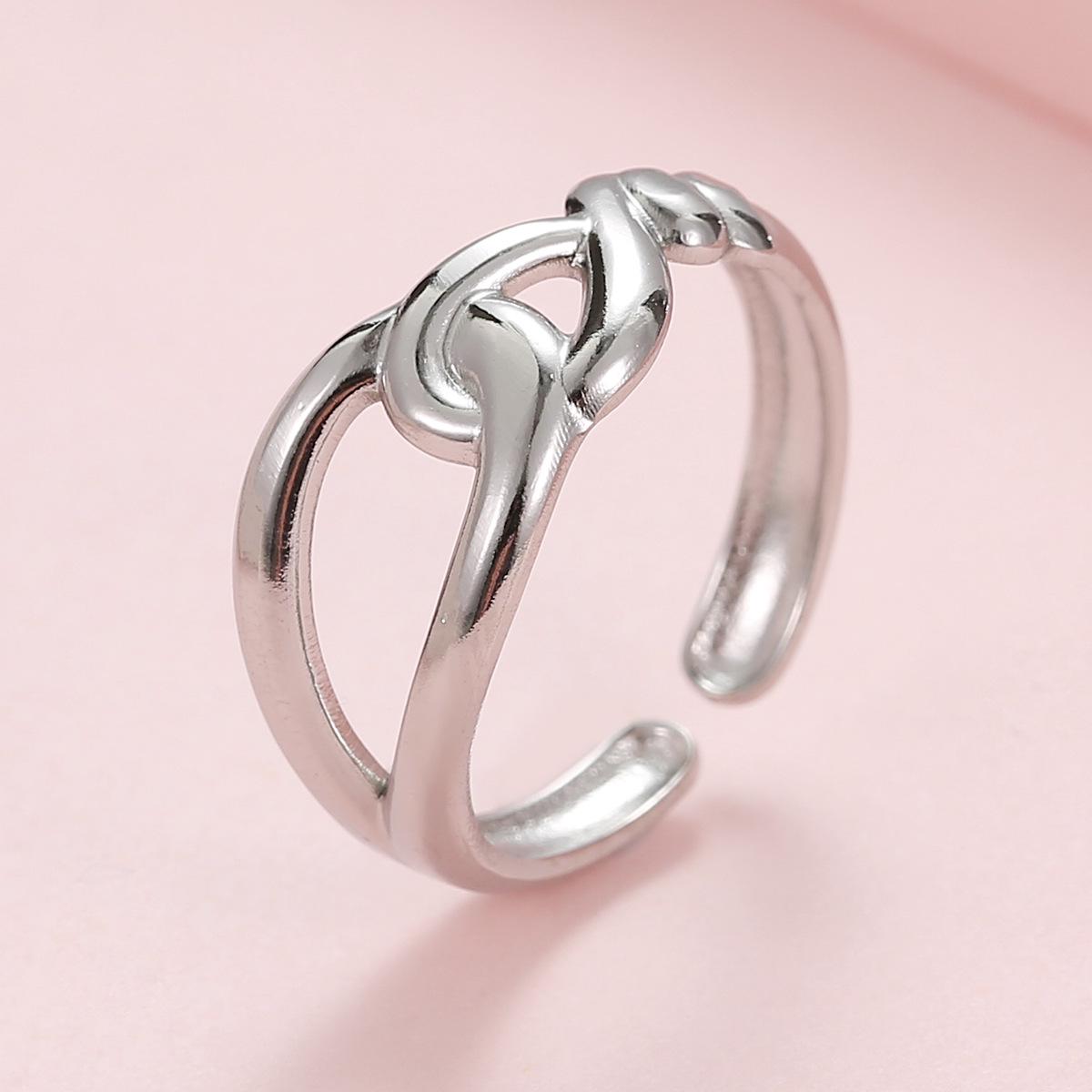 Trendy Adjustable Gold-Plated Stainless Steel Chain Ring for Women