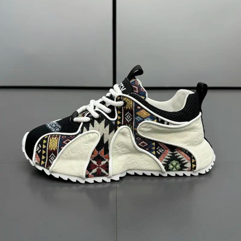 High-quality refreshing cloth surface does not stink feet sports and leisure dad shoes super soft genuine fashion non-slip breathable board shoes men