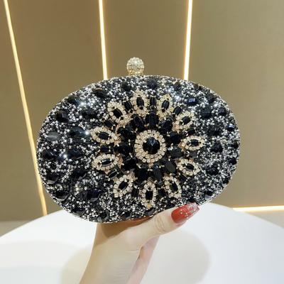 Luxurious Diamond-Encrusted Rhinestone Crossbody Small Handbag Versatile Elegant Women's Fashion Accessory