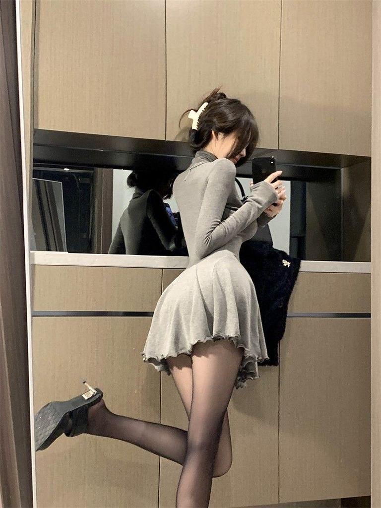 Women's Autumn/Winter Slimming High Neck Fluffy Skirt Dress - Versatile Solid Color, Spicy Girl Style