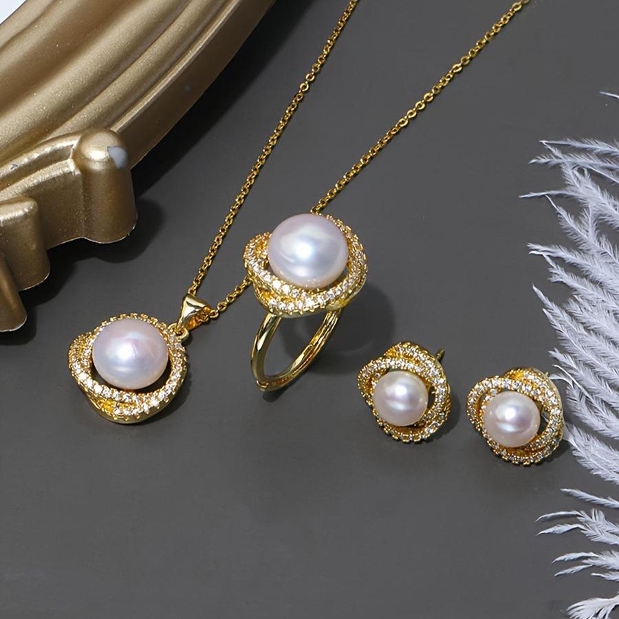 Pearl Jewelry Set: Elegant Women s Necklace, Earrings & Ring - Stylish, High-End Design золотой
