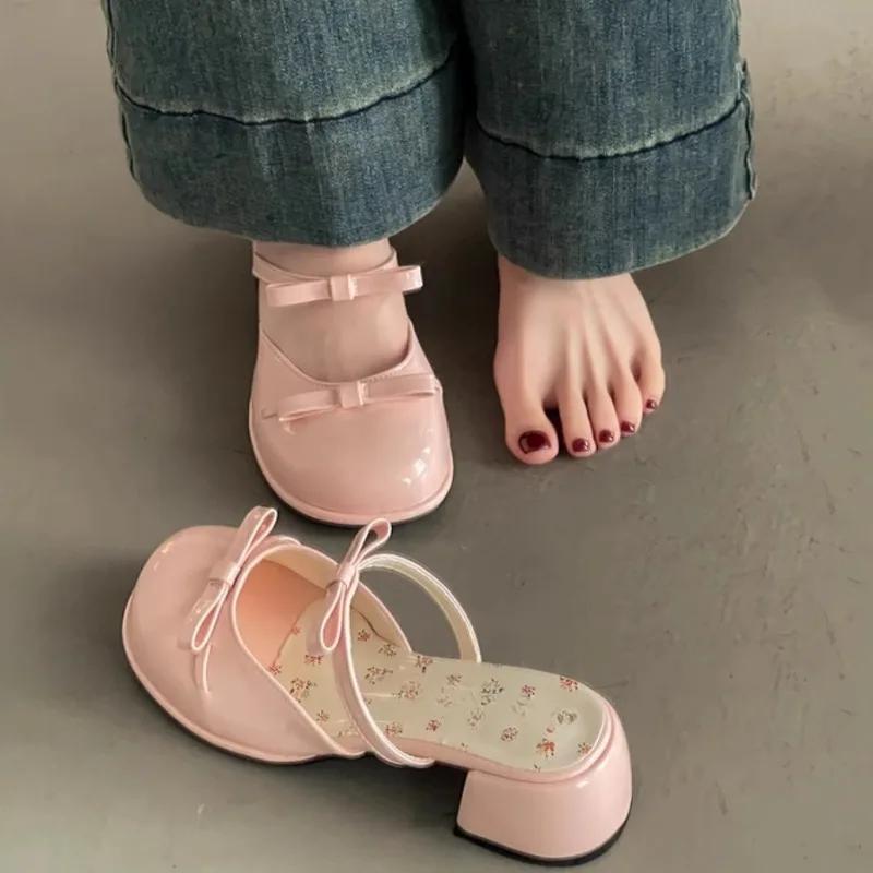 

Fashion Bow Block Heel Baotou Slippers Women s Outward Wear 2025 Summer New Sweet and Versatile Floral Fashion Sandals 40