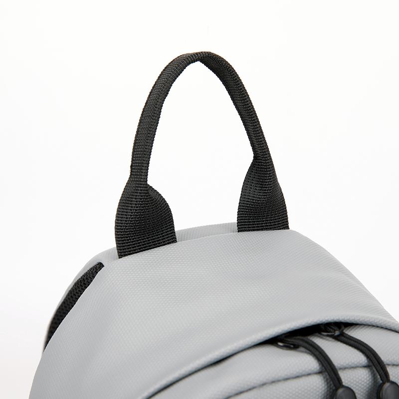 Men's Waterproof Chest Bag Multifunction Oxford Crossbody Shoulder Bag Messenger Travel Pack with A Headphone Wire Access Hole