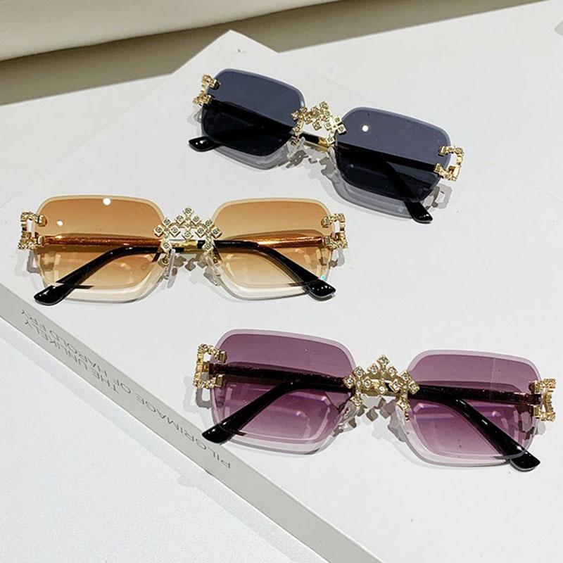 Vintage Y2k Rimless Square Cutting Lens Sunglasses Women For Men Luxury Brand Designer Popular Punk Diamond Cross Eyewear UV400
