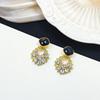 Niche High-End Exquisite Hollow Earrings, Retro Light Luxury Super Flash Diamond-Set Contrasting Rhombus Earrings
