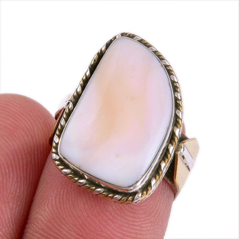 

Natural Pink Opal Gemstone Two Tone 925 Sterling Silver Jewelry Ring S.5.5 k7y95