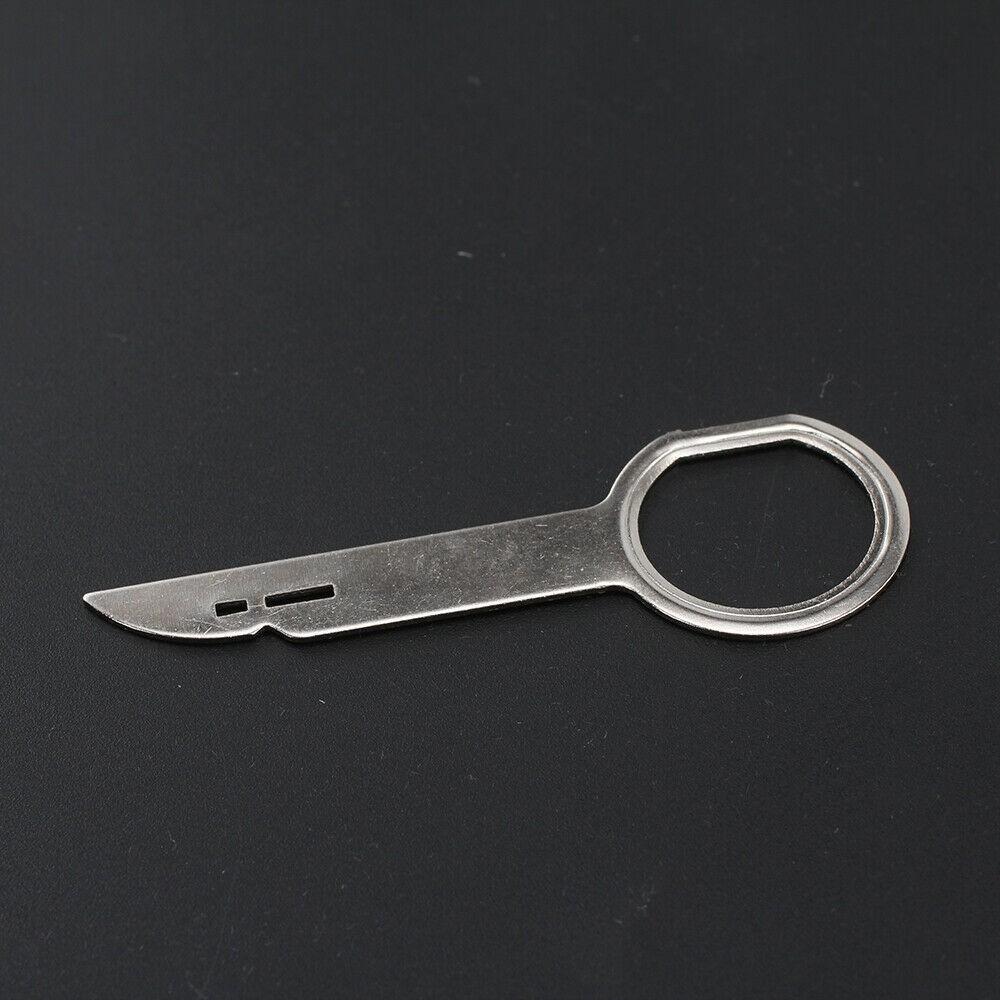 Radio Removal Radio Removal Keys Replacement 15*15*0.5 CM