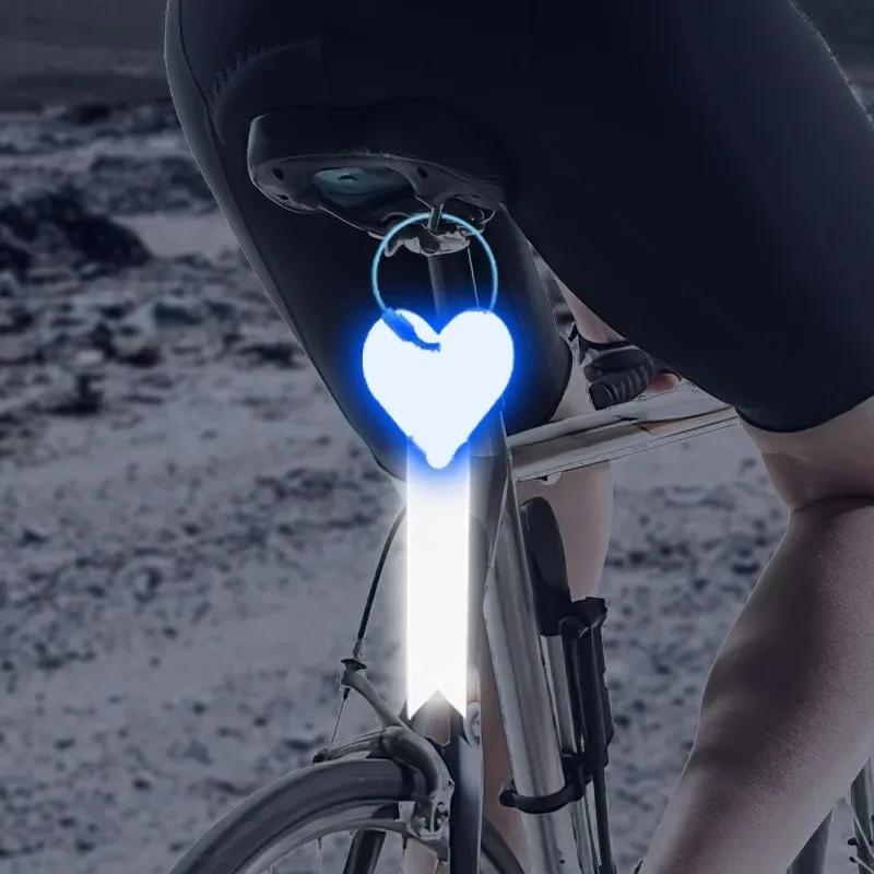 Car Safety Warning Reflective Ribbon Heart High Brightness PVC Streamer Pendant Night Driving Visibility Decor Pink Blue Yellow