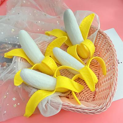 Bolas de estresse fofas de frutas, brinquedo sensorial de apertar, brinquedo de mão para alívio do estresse, banana elástica e brinquedo de crescimento lento