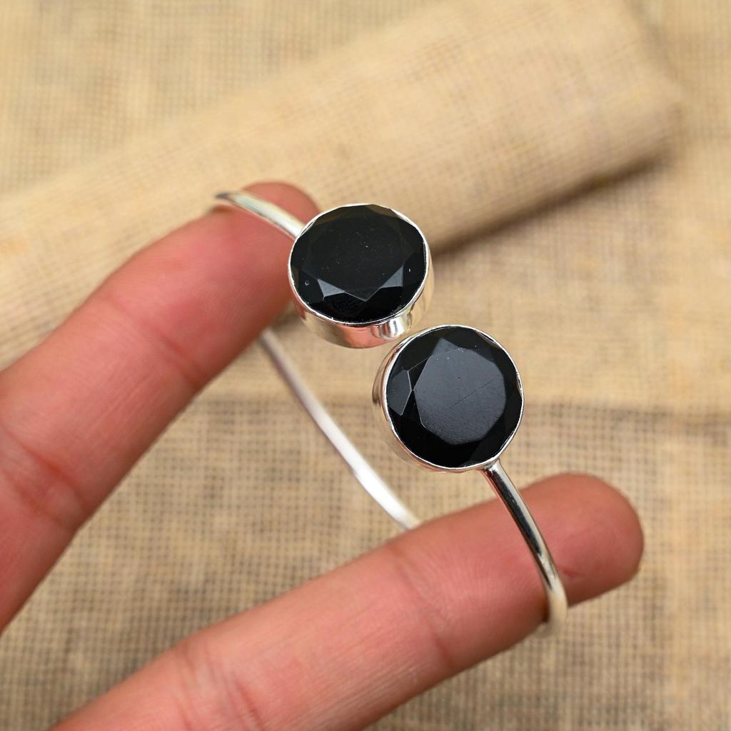 Gorgeous Black Spinel Gemstone Handmade 925 Sterling Silver Jewelry For Wedding Gift