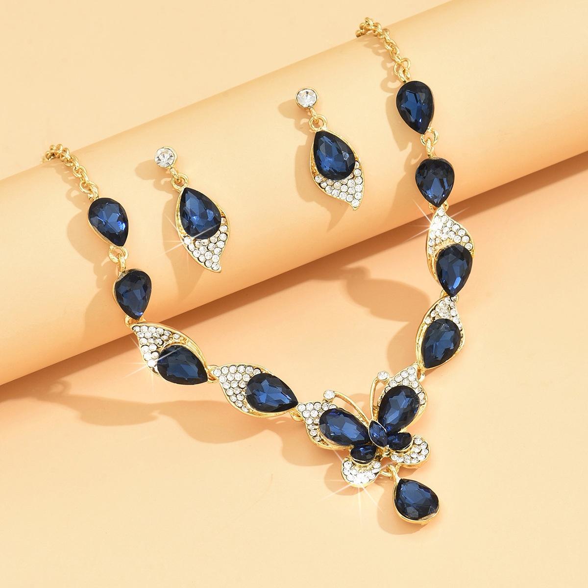 

2025 New Simple Design Colorful Butterfly Necklace Earrings Set Suitable For Bridal Wedding Party Gifts