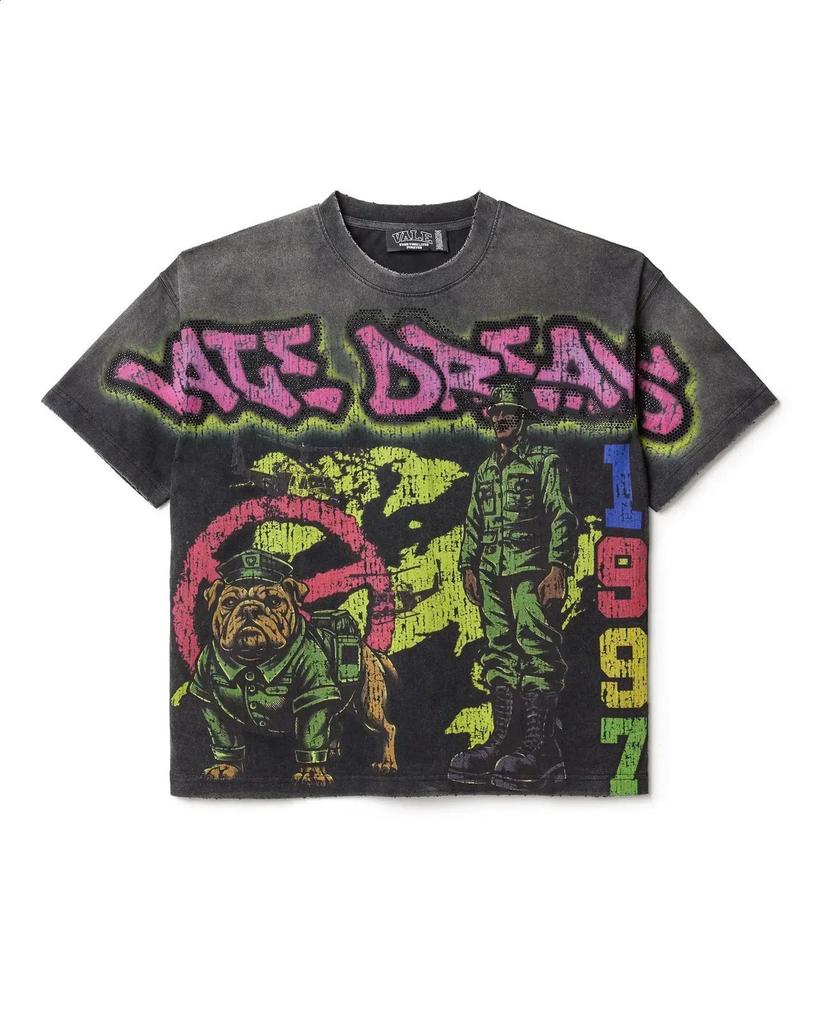 T-shirt Oversize Streetwear Retrò Americana con Stampa Scura e Effetto Usurato