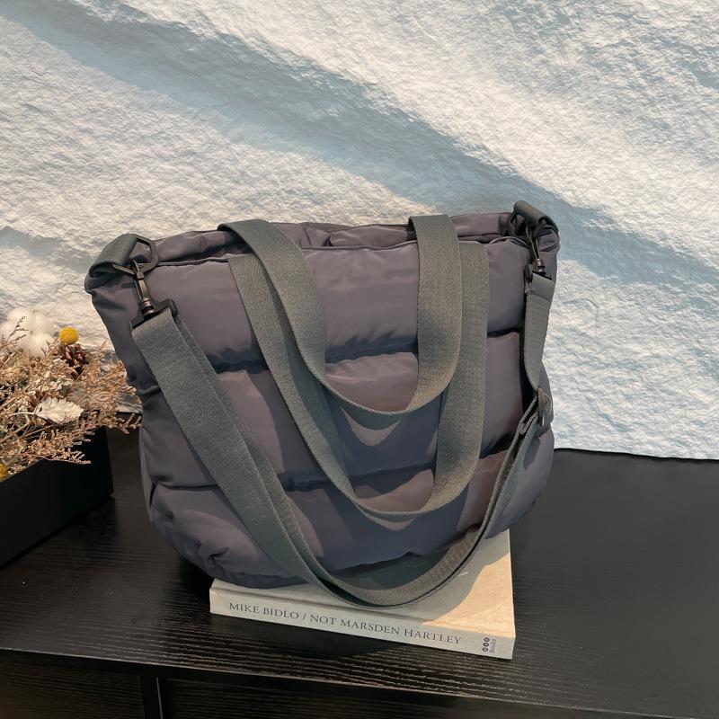 

Новая большая вместимость осень-зима облако модная подмышка пространство хлопок одно плечо кроссбоди женская сумка