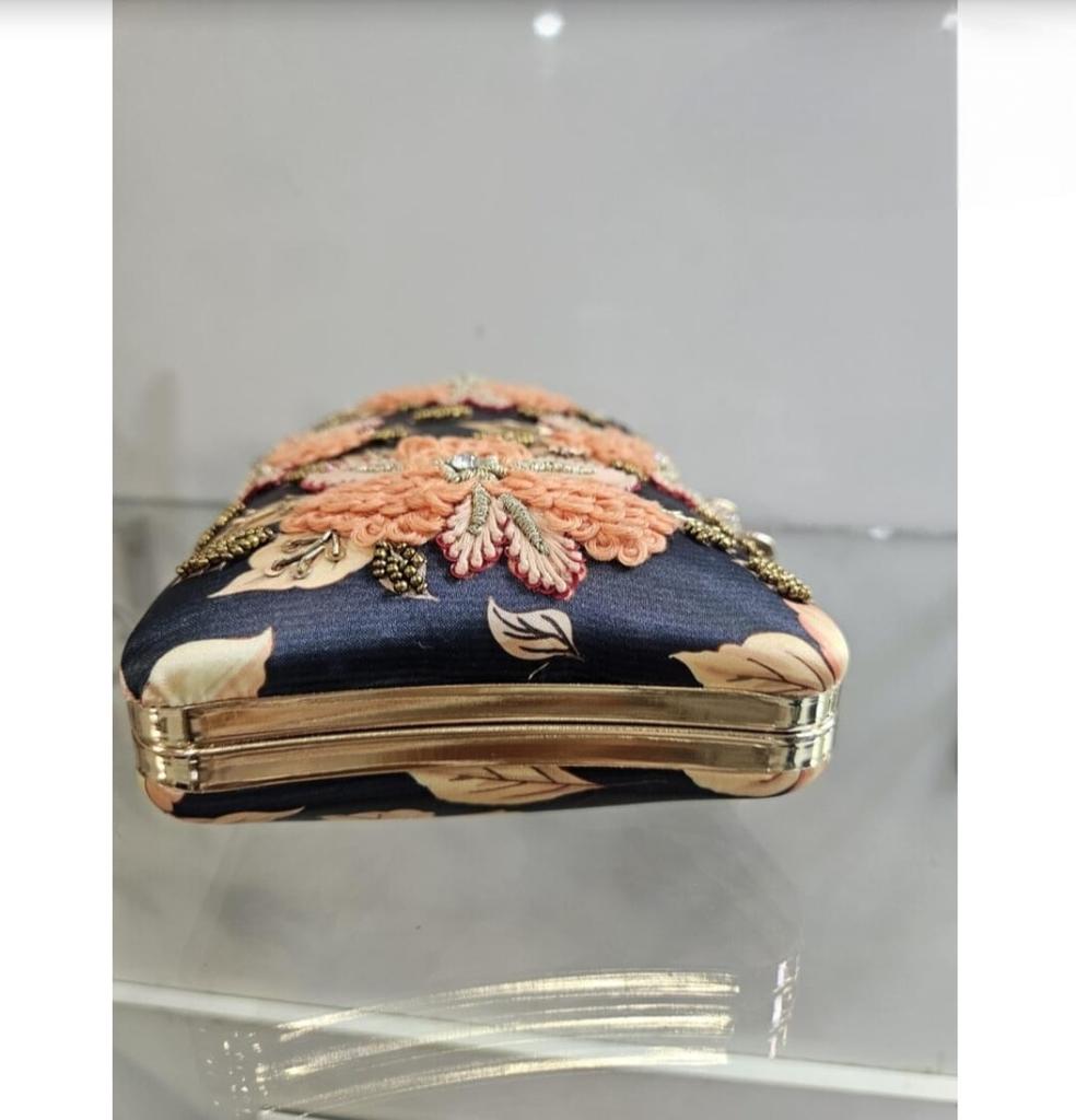 Party Purse & Handbag Designer Hand Embroidered Purse Wedding Gift Clutch Ladies Purse Luxury Bridal Accessory Gift for Her Sling Bag