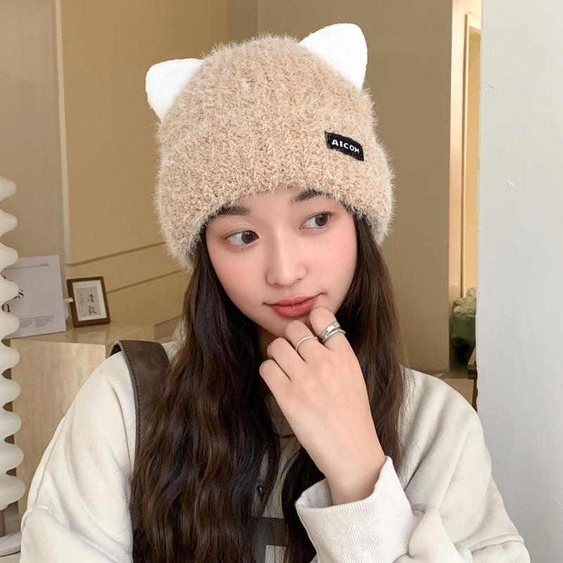 New Autumn and Winter Cute Cat Ear Knitted Hat for Women In Winter Warm Ear Protection Wool Hat Showing Face Small Pullover Hat Trendy