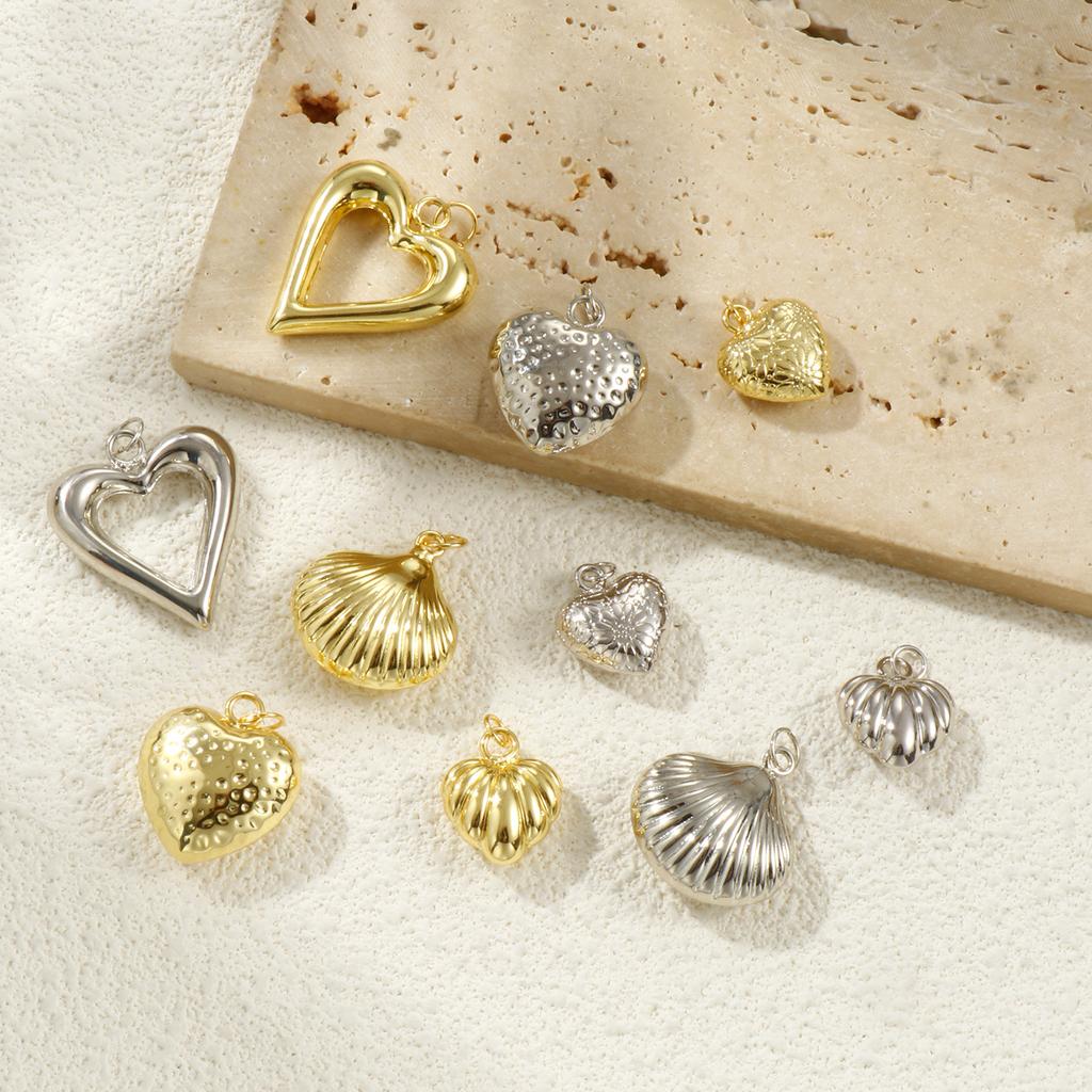 2 PCs Brass Charms Gold Plated Heart Shell Charms Pendants For DIY Necklace Bracelet Earrings Jewelry Making Findings