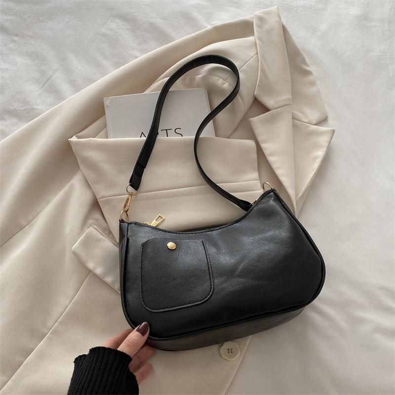 Texture Niche Simple Shoulder Armpit Bag Women's Bag 2025 New Trend Versatile Women's Versatile Ins Crescent Bag