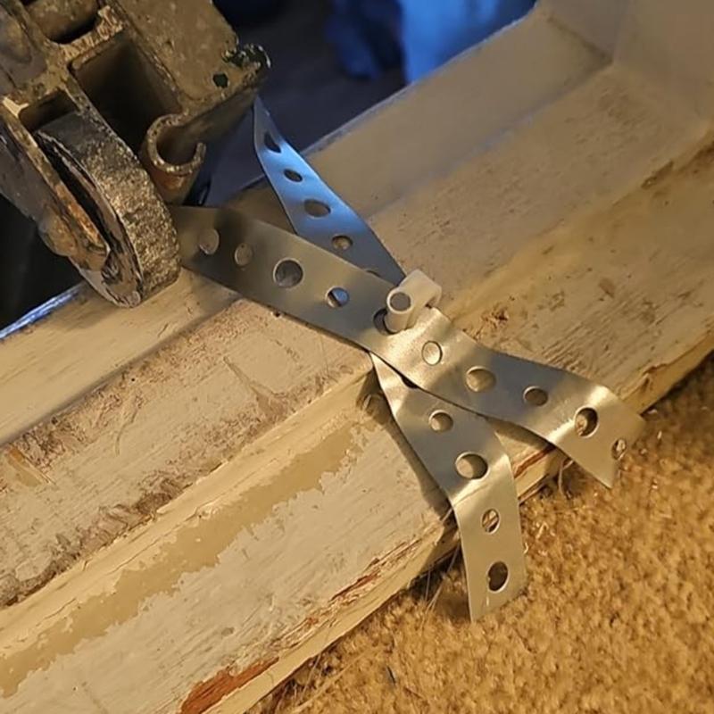 Verzinkter Metallrohrschelle 9,8 Fuß für Rohrstütze Metallband mit Löchern Metallrohrhalterung
