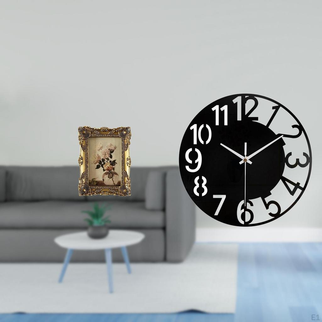 Vintage Resin Photo Frame And Silent Acrylic Wall Clock Decorative Set for Office Hotel Wedding