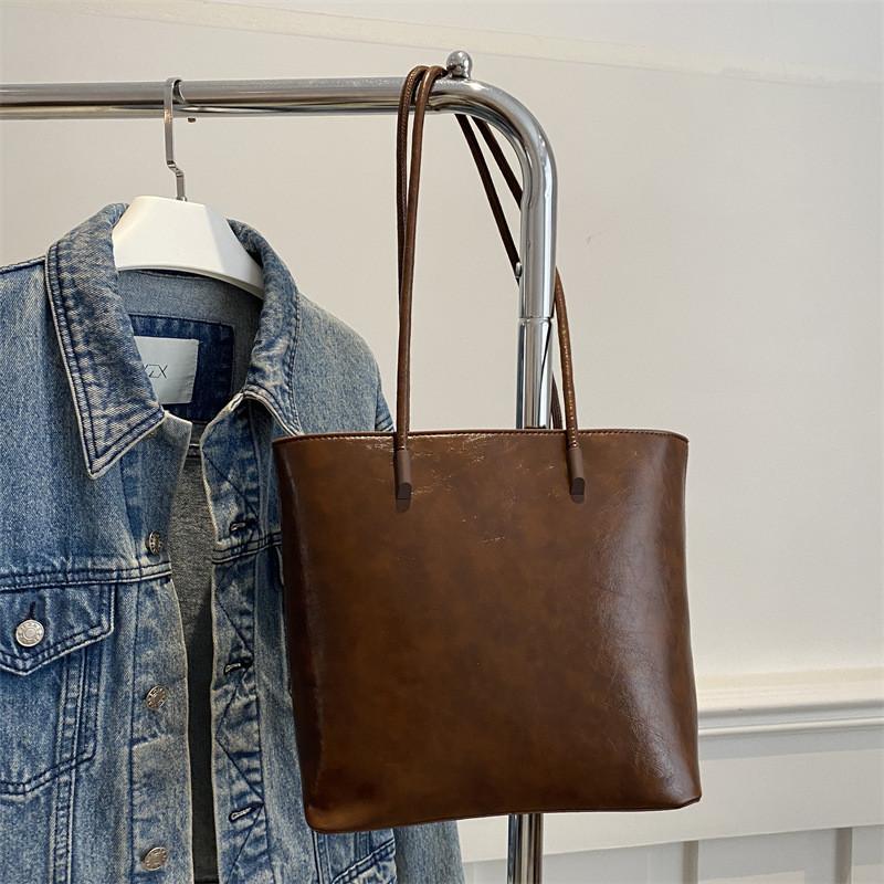 Elegant Everyday Tote Bag For Women In Fashionable Colors Black Brown And Coffee With Unique Design