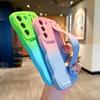 Gradient Curly Wristband Case for Samsung Galaxy S23 S24 Ultra S21 S22 Plus S20 FE A54 Stand Wave Wrist Strap Bracket Soft Cover