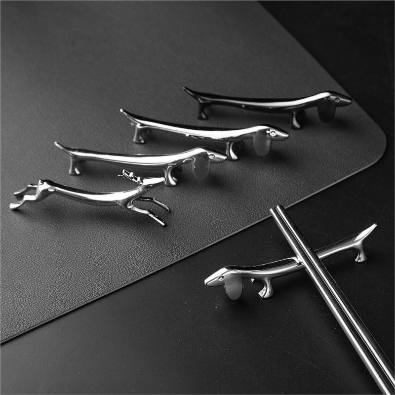 1/3/4 pz Supporto per Posate Cane Porta Bacchette Acciaio Inossidabile Poggia Bacchette Tavola da Pranzo Forniture Accessori Cucina Casa