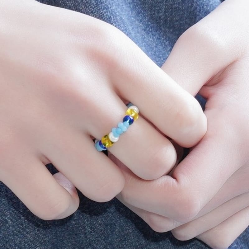 BONBEAU Sentimental pastel peanut beads ring